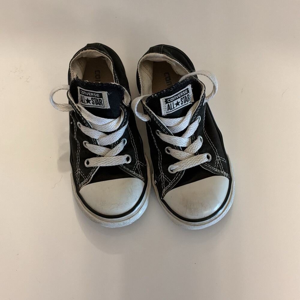 Kids Black Converse Shoes Size 9